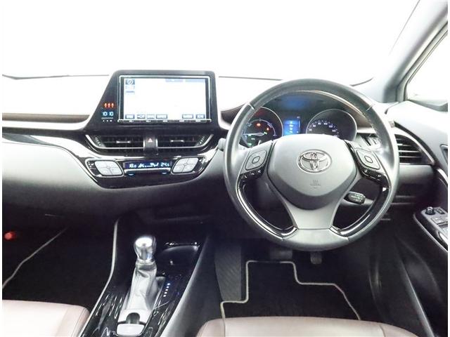 Ｃ－ＨＲ Ｇ　ＬＥＤエディション　ハイブリッド　ＳＤナビ　フルセグ　Ｂモニター　ドラレコ　衝突被害軽減システム　ＥＴＣ　スマートキー　ＬＥＤ　ＦＯＧ　サイドバイザー　リヤワイパー　クリアランスソナー　シートヒーター　オートライト　ＡＷ（4枚目）