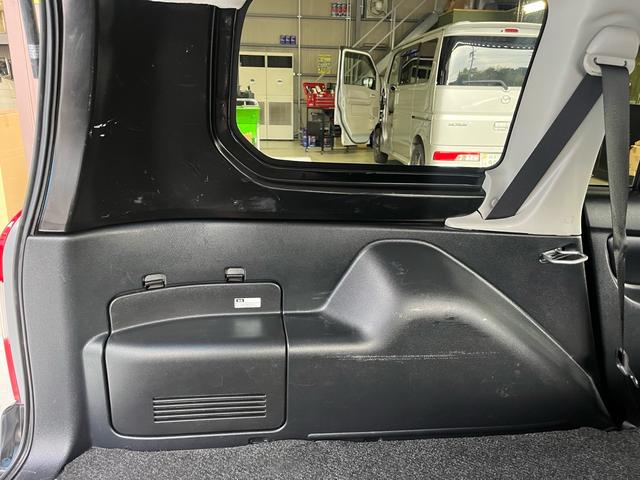 プロボックス ハイブリッドＦ　全席パワーウィンドウ　電動格納ミラー　ＥＴＣ　トヨタセーフティセンス　ローダウン（40枚目）