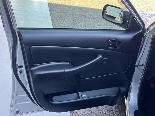 サクシード UL-X 運転席助手席パワーウインドウ 電動格納ミラー 純正ナビ フルセグ Bluetooth ETC ドラレコ(23枚目)