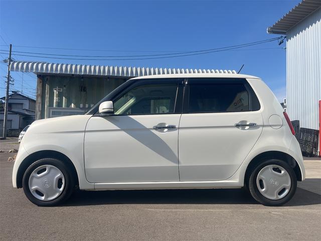 Ｎ－ＯＮＥ Ｇ・Ｌパッケージ　禁煙車　フルセグカーナビ　ストラーダ　ドラレコ前後　ＥＴＣ　バックカメラ　ＨＩＤヘッドライト　オートライト　プッシュスタート　スマートキー　キーレス　ベンチシート　盗難防止システム　衝突安全ボディ（5枚目）