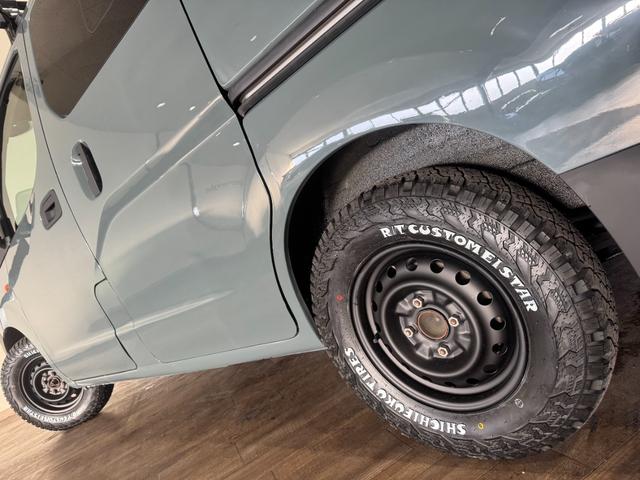 ＮＶ２００バネットバン ＤＸ　■アンヴィルグレー全塗装　ルーフキャリア付き　ＳＨＩＣＨＩＦＵＫＵ　ＴＩＲＥＳ　Ｒ／Ｔ　木目調シート　前後バンパーマットブラック塗装（33枚目）