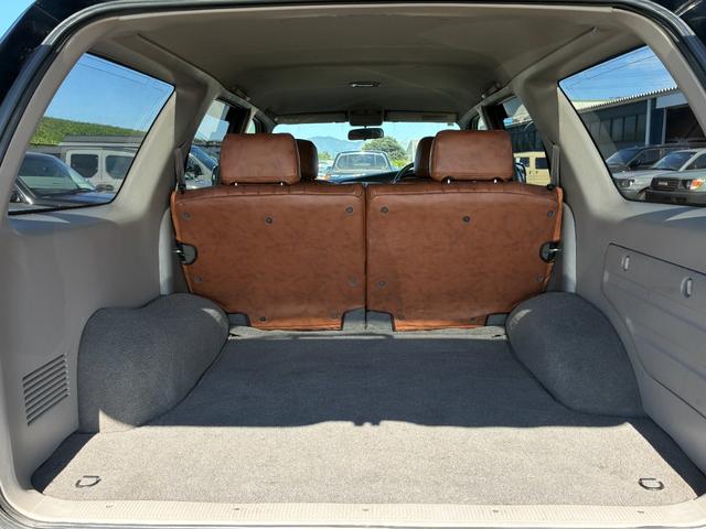 ハイラックスサーフ SSR-V ブラウン全塗装 リフトアップ済み 新品メッキグリル XTREME-J 16インチ TOYOTIRES OPEN COUNTORY R/T 新品シートカバー LEDヘッドライト(36枚目)