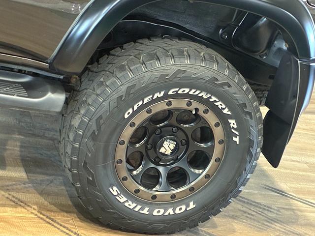 ハイラックスサーフ SSR-V ブラウン全塗装 リフトアップ済み 新品メッキグリル XTREME-J 16インチ TOYOTIRES OPEN COUNTORY R/T 新品シートカバー LEDヘッドライト(48枚目)