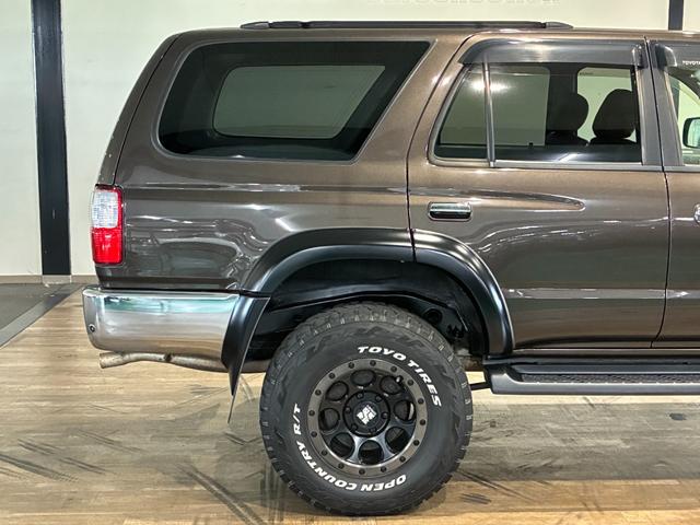 ハイラックスサーフ SSR-V ブラウン全塗装 リフトアップ済み 新品メッキグリル XTREME-J 16インチ TOYOTIRES OPEN COUNTORY R/T 新品シートカバー LEDヘッドライト(75枚目)