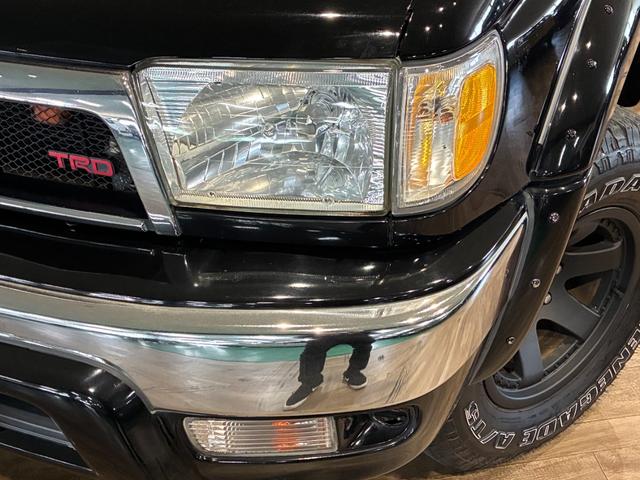 ハイラックスサーフ SSR-X Vセレクション 4WD車輛 リフトアップ オーバーフェンダー シートカバー 16インチホイールマッドブラック塗装 RADAR RENEGADE A/T5タイヤ FLOWMASTERマフラー NARDIステアリング(12枚目)