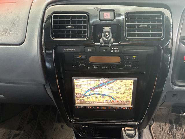 ハイラックスサーフ SSR-X Vセレクション 4WD車輛 リフトアップ オーバーフェンダー シートカバー 16インチホイールマッドブラック塗装 RADAR RENEGADE A/T5タイヤ FLOWMASTERマフラー NARDIステアリング(59枚目)