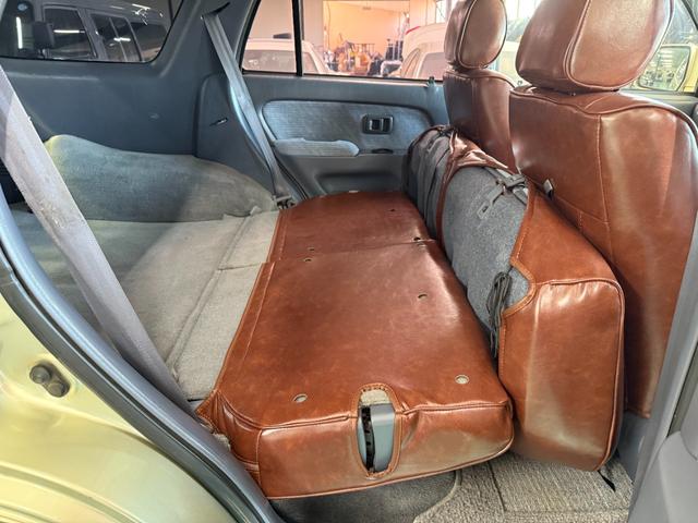 ハイラックスサーフ SSR-X アクティブパッケージIII ワイド ゴールド全塗装 4WD車輛 4RUNNER ナローカスタム リフトアップ サンルーフ DEAN16インチホイール YOKOHAMA GEOLANDER A/T TOYOTAエンブレム シートカバー(33枚目)