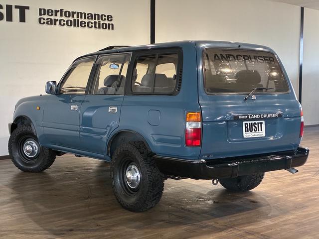 ランドクルーザー８０ ＶＸリミテッド　ミスティックブルー全塗装　４ＷＤ車輛　角目４灯　前後バンパーブラック塗装　１５インチアルミホイールマッドブラック塗装　ＹＯＫＯＨＡＭＡ　ＧＥＯＬＡＮＤＥＲタイヤ　サンルーフ　カロッツェリアナビ（8枚目）