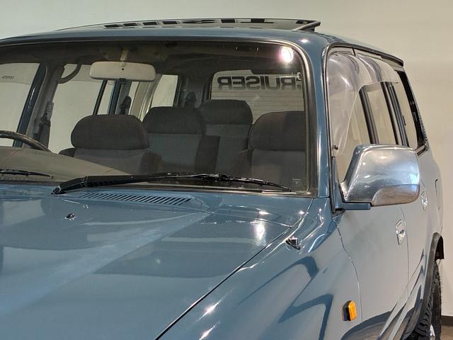 ランドクルーザー８０ ＶＸリミテッド　ミスティックブルー全塗装　４ＷＤ車輛　角目４灯　前後バンパーブラック塗装　１５インチアルミホイールマッドブラック塗装　ＹＯＫＯＨＡＭＡ　ＧＥＯＬＡＮＤＥＲタイヤ　サンルーフ　カロッツェリアナビ（40枚目）