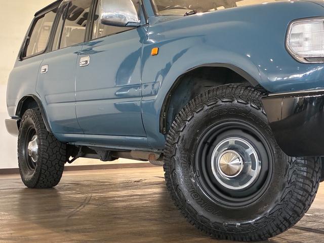 ランドクルーザー８０ ＶＸリミテッド　ミスティックブルー全塗装　４ＷＤ車輛　角目４灯　前後バンパーブラック塗装　１５インチアルミホイールマッドブラック塗装　ＹＯＫＯＨＡＭＡ　ＧＥＯＬＡＮＤＥＲタイヤ　サンルーフ　カロッツェリアナビ（46枚目）