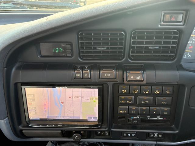 ランドクルーザー８０ ＶＸリミテッド　ミスティックブルー全塗装　４ＷＤ車輛　角目４灯　前後バンパーブラック塗装　１５インチアルミホイールマッドブラック塗装　ＹＯＫＯＨＡＭＡ　ＧＥＯＬＡＮＤＥＲタイヤ　サンルーフ　カロッツェリアナビ（66枚目）