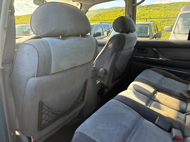 ランドクルーザー８０ ＶＸリミテッド　ミスティックブルー全塗装　４ＷＤ車輛　角目４灯　前後バンパーブラック塗装　１５インチアルミホイールマッドブラック塗装　ＹＯＫＯＨＡＭＡ　ＧＥＯＬＡＮＤＥＲタイヤ　サンルーフ　カロッツェリアナビ（71枚目）