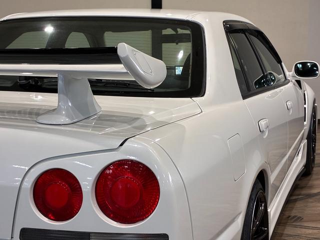 スカイライン ２５ＧＴ－Ｘ　外装リフレッシュパール塗装　フロントワイドフェンダー　新品エアロ　新品リアウィング　新品砲弾マフラー　新品ＢＬＩＴＺフルタップ車高調　新品クロススピードＲＳ９　新品タイヤ　キャリパーイエロー塗装（42枚目）