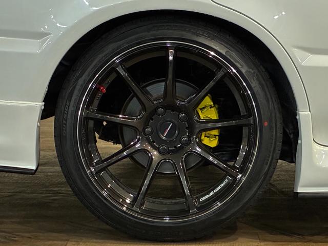 スカイライン ２５ＧＴ－Ｘ　外装リフレッシュパール塗装　フロントワイドフェンダー　新品エアロ　新品リアウィング　新品砲弾マフラー　新品ＢＬＩＴＺフルタップ車高調　新品クロススピードＲＳ９　新品タイヤ　キャリパーイエロー塗装（53枚目）