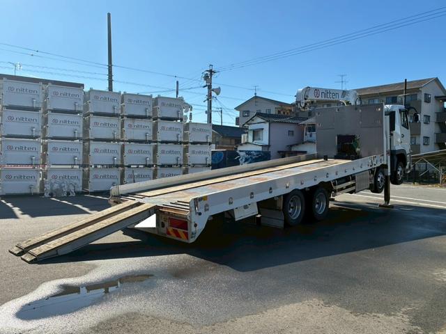 スーパーグレート セルフクレーン　★メッキカスタム　４段セルフクレーン　ハイジャッキ　ラジコン　ウインチ　１１．８トン積　２デフ　　積載１１８００ｋｇ　ウインチ　アユミ板入れ　メッキカスタム　重機運搬★（10枚目）