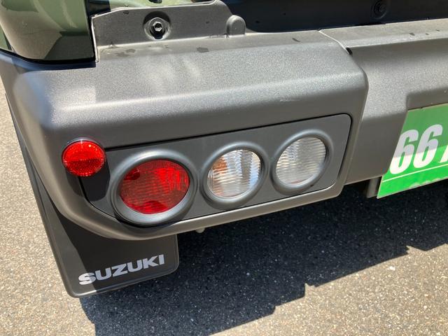 ジムニー ＸＣ　メモリーナビ（パナソニック製）／Ｂｌｕｅｔｏｏｔｈオーディオ／フルセグ／バックカメラ／スマートキー／ＬＥＤヘッドライト／社外１６インチアルミホイール／社外リアテール／セーフティーサポート（31枚目）