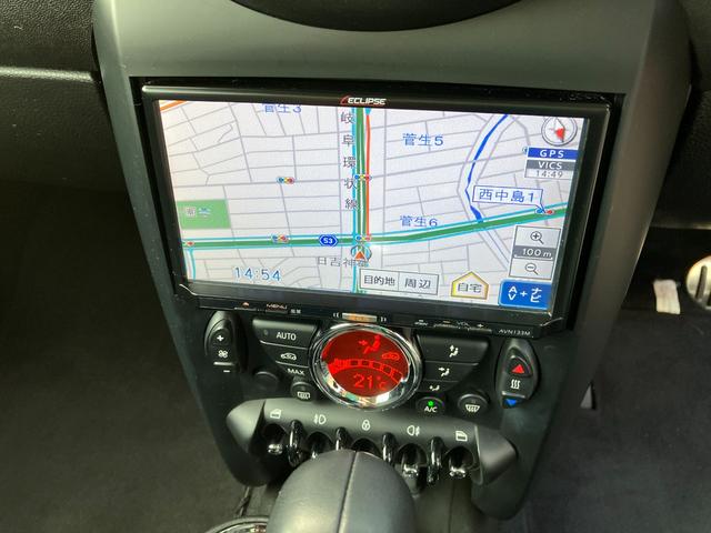 ＭＩＮＩ クーパーＳ　社外メモリーナビ／ワンセグ／スマートキー／ＥＴＣ／社外ＨＩＤヘッドライト／純正１６インチアルミホイール／ターボ（3枚目）