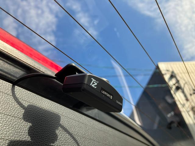 ヴォクシー S-Z 純正10型ナビ/14型有機EL後席ディスプレイ/Bluetooth/フルセグ/バックカメラ/両側パワースライドドア/シートヒーター/スマートキー(21枚目)