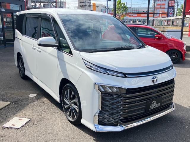 ヴォクシー S-Z 純正10型ナビ/14型有機EL後席ディスプレイ/Bluetooth/フルセグ/バックカメラ/両側パワースライドドア/シートヒーター/スマートキー(35枚目)