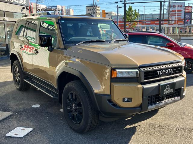 ランドクルーザー250 VXファーストエディション 12.3インチディスプレイ(コネクティッドナビ)/全周囲カメラ/Bluetoothオーディオ/リフレクター式3眼LED/専用純正アルミホイール/レザーシート/ムーンルーフ/登録済み未使用車(39枚目)