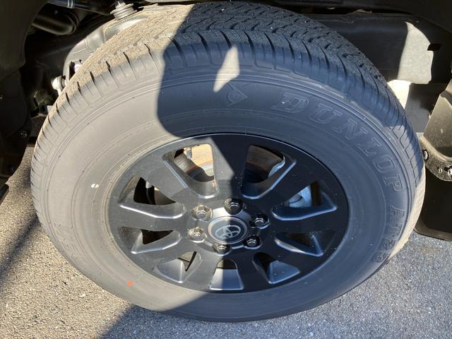 ランドクルーザー250 VXファーストエディション 12.3インチディスプレイ(コネクティッドナビ)/全周囲カメラ/Bluetoothオーディオ/リフレクター式3眼LED/専用純正アルミホイール/レザーシート/ムーンルーフ/登録済み未使用車(45枚目)