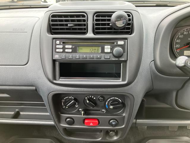 スイフト ＳＥ－Ｚ　５速マニュアル／キーレス／ＣＤデッキ／アルミホイール（13枚目）