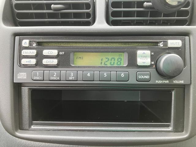 スイフト ＳＥ－Ｚ　５速マニュアル／キーレス／ＣＤデッキ／アルミホイール（14枚目）