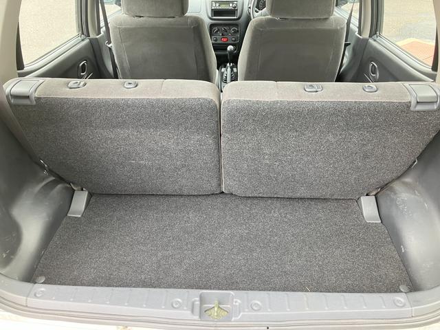 スイフト ＳＥ－Ｚ　５速マニュアル／キーレス／ＣＤデッキ／アルミホイール（19枚目）