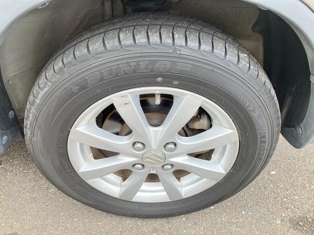 スイフト ＳＥ－Ｚ　５速マニュアル／キーレス／ＣＤデッキ／アルミホイール（25枚目）