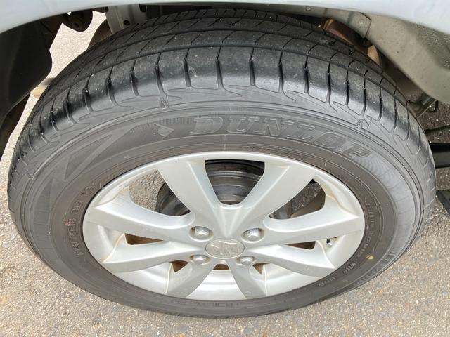 スイフト ＳＥ－Ｚ　５速マニュアル／キーレス／ＣＤデッキ／アルミホイール（28枚目）