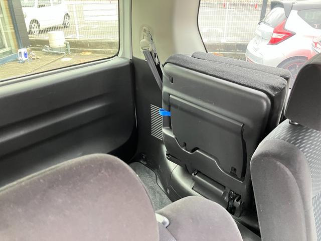 セレナ 20X S-ハイブリッド 純正ナビ/バックカメラ/Bluetoothオーディオ/フルセグ/スマートキー/両側パワースライドドア/社外アルミホイール/ETC(11枚目)