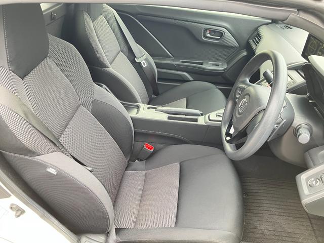 Ｓ６６０ β　センターディスプレイ／無限ＦＲＰボンネット／ＬＥＤヘッド／スマートキー／ターボ／バックカメラ／Ｂｌｕｅｔｏｏｔｈオーディオ／純正フロアマット／純正１５・１６インチアルミホイール（11枚目）