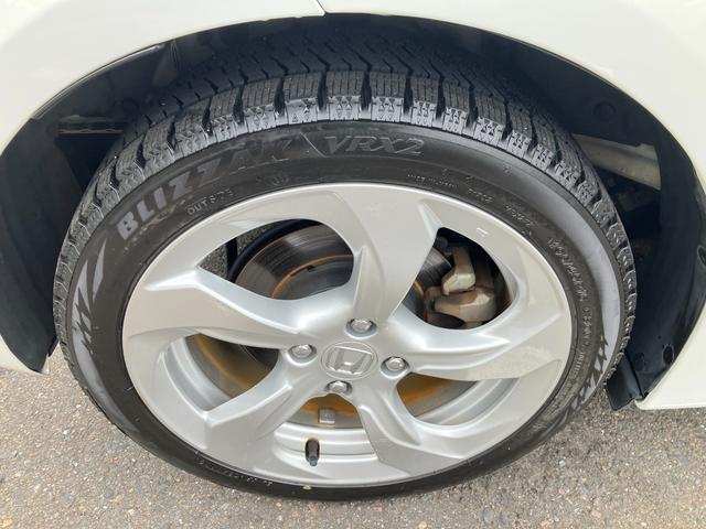 Ｓ６６０ β　センターディスプレイ／無限ＦＲＰボンネット／ＬＥＤヘッド／スマートキー／ターボ／バックカメラ／Ｂｌｕｅｔｏｏｔｈオーディオ／純正フロアマット／純正１５・１６インチアルミホイール（33枚目）