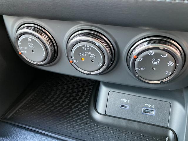 フェアレディZ ニスモ 登録済未使用車/NISMO専用エアロパーツ/ナビ/バックカメラ/Bluetooth/フルセグ/スマートキー/RECARO製ハーフレザーシート/NISMO専用ブレーキ・サスペンション・19インチAW(21枚目)