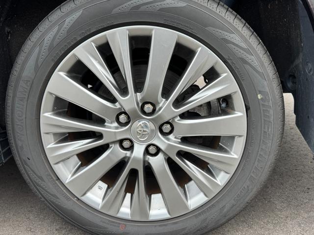 ヴェルファイア ２．４Ｚ　ゴールデンアイズＩＩ　４ＷＤ　アルパインナビ　フリップダウンモニター　ＥＴＣ　両側Ｐスライドドア　Ｐバックドア　クリアランスソナー　スマートキー　クルーズコントロール　Ｒエアコン　オットマン　禁煙車　ワンオーナー（46枚目）