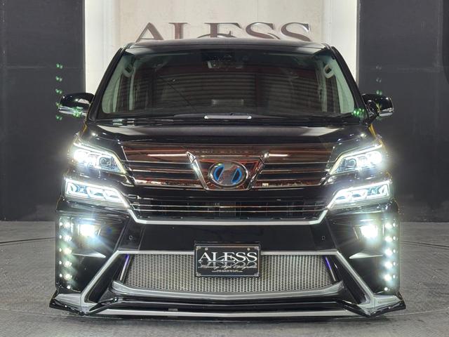 ヴェルファイアハイブリッド ＺＲ　後期モデル　ワンオーナー車　エアサス公認取得済　ブラックパールフルエアロ　アミスタッド２０インチ　アルパインフリップダウン　アルパインナビ　パワーゲート　両側パワスラ（3枚目）