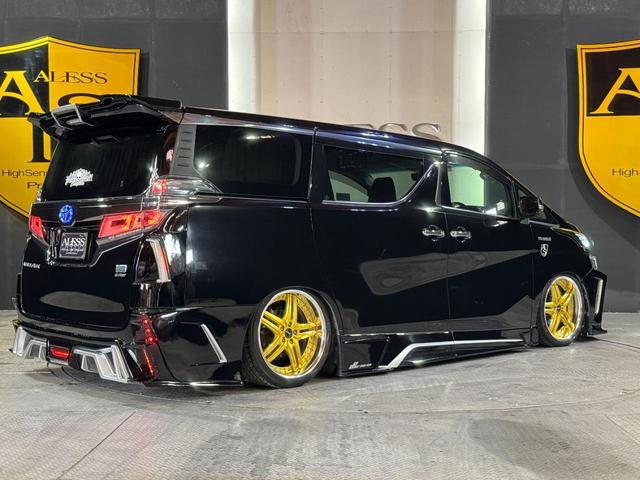 ヴェルファイアハイブリッド ＺＲ　後期モデル　ワンオーナー車　エアサス公認取得済　ブラックパールフルエアロ　アミスタッド２０インチ　アルパインフリップダウン　アルパインナビ　パワーゲート　両側パワスラ（27枚目）