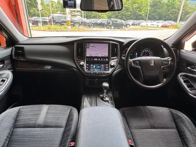 クラウンハイブリッド アスリートＳ　サンルーフ　クレンツェ２０インチ　ＴＥＩＮフルタップ車高調　Ｂｌｕｅｔｏｏｔｈオーディオ対応　レギュラーガソリン車　スマートキー　プッシュスタート（38枚目）