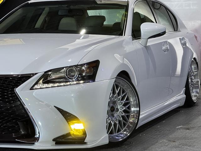 ＧＳ ＧＳ２５０　Ｉパッケージ　後期ルックカスタム　ベージュ革シート　サンルーフ　新品フルタップ車高調　新品ＡＭＥシュタイナー２０インチホイール　新品タイヤ　フルエアロ　Ｂｌｕｅｔｏｏｔｈオーディオ対応（4枚目）