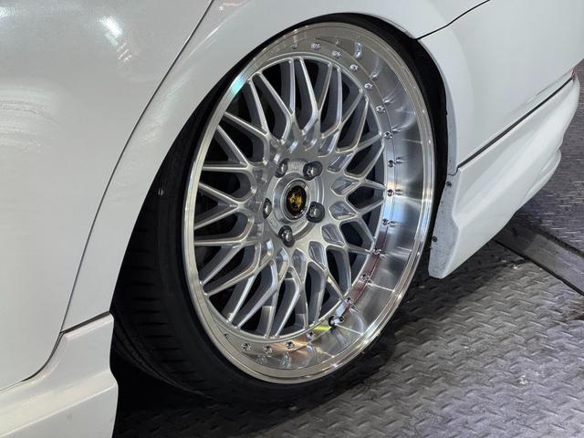 ＧＳ ＧＳ２５０　Ｉパッケージ　後期ルックカスタム　ベージュ革シート　サンルーフ　新品フルタップ車高調　新品ＡＭＥシュタイナー２０インチホイール　新品タイヤ　フルエアロ　Ｂｌｕｅｔｏｏｔｈオーディオ対応（35枚目）