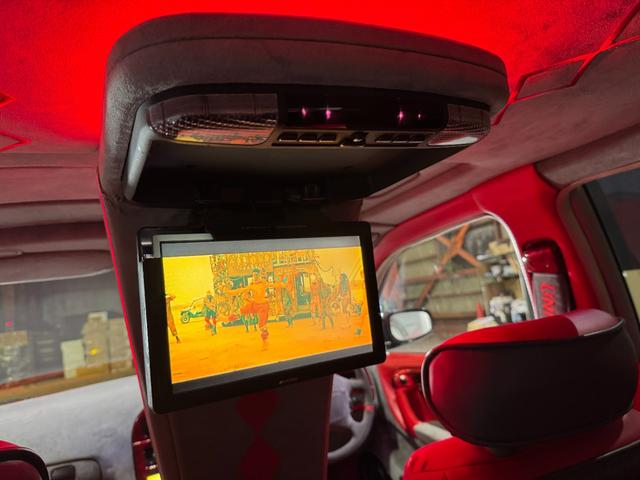 インフィニティＱ４５ タイプＲ　後期モデル　オーバーフェンダー加工　ジャンクションプロデューススカラー１８インチ　ワンオフ加工フルエアロ　内装加工張替　オーディオ　フルタップ車高調　ワンオフマフラー（70枚目）