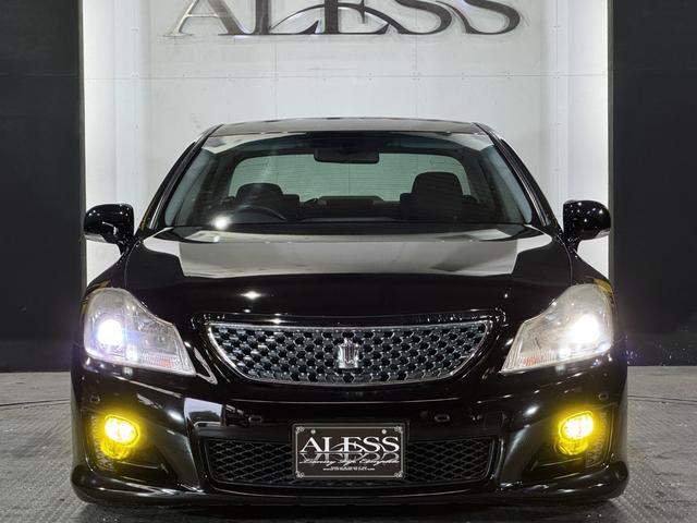 クラウン ２．５アスリート　ナビパッケージ　２５００ｃｃ　２０２ブラック　新品車高調　新品タイヤ　新品ＡＭＥシュタイナーＡＬＥＳＳオリジナルカラーホイール　スマートキーｘ２本　パワーシートＢｌｕｅｔｏｏｔｈオーディオ対応　バックカメラ（13枚目）
