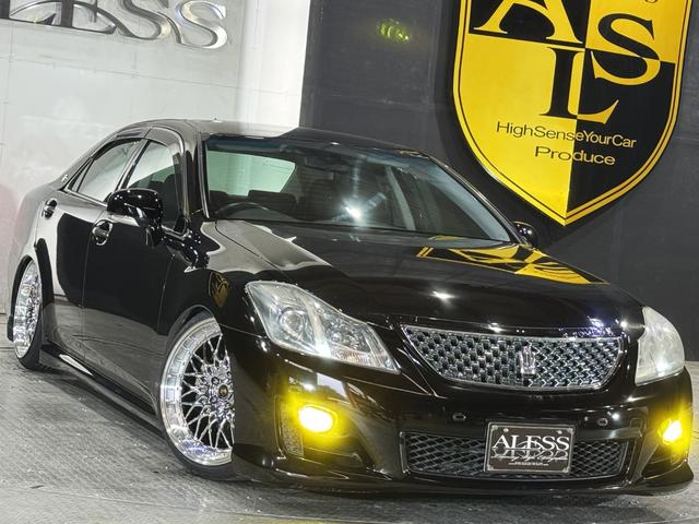 クラウン ２．５アスリート　ナビパッケージ　２５００ｃｃ　２０２ブラック　新品車高調　新品タイヤ　新品ＡＭＥシュタイナーＡＬＥＳＳオリジナルカラーホイール　スマートキーｘ２本　パワーシートＢｌｕｅｔｏｏｔｈオーディオ対応　バックカメラ（14枚目）