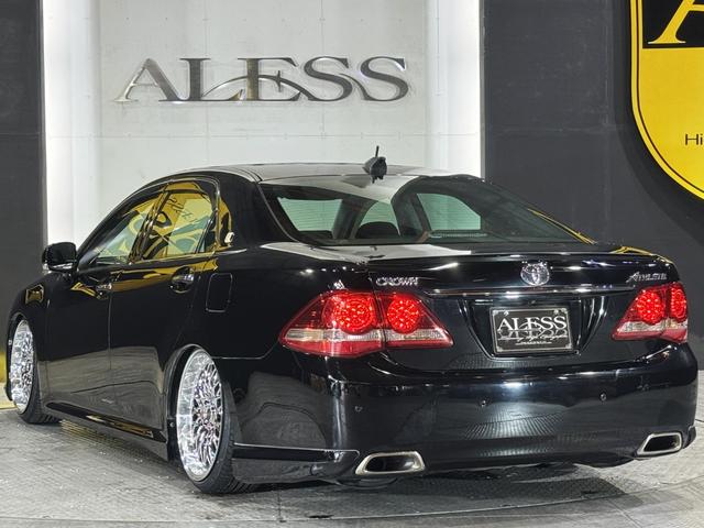 クラウン ２．５アスリート　ナビパッケージ　２５００ｃｃ　２０２ブラック　新品車高調　新品タイヤ　新品ＡＭＥシュタイナーＡＬＥＳＳオリジナルカラーホイール　スマートキーｘ２本　パワーシートＢｌｕｅｔｏｏｔｈオーディオ対応　バックカメラ（24枚目）