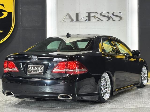 クラウン ２．５アスリート　ナビパッケージ　２５００ｃｃ　２０２ブラック　新品車高調　新品タイヤ　新品ＡＭＥシュタイナーＡＬＥＳＳオリジナルカラーホイール　スマートキーｘ２本　パワーシートＢｌｕｅｔｏｏｔｈオーディオ対応　バックカメラ（29枚目）