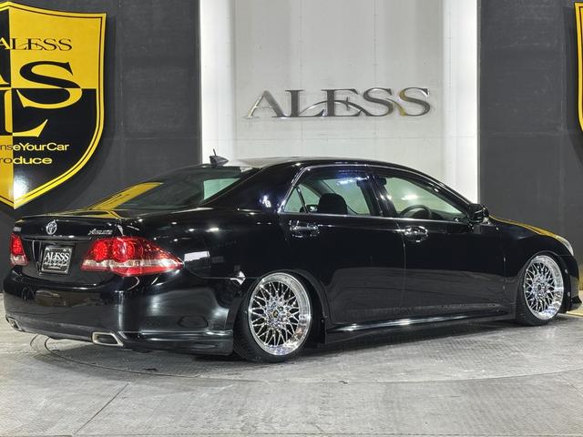 クラウン ２．５アスリート　ナビパッケージ　２５００ｃｃ　２０２ブラック　新品車高調　新品タイヤ　新品ＡＭＥシュタイナーＡＬＥＳＳオリジナルカラーホイール　スマートキーｘ２本　パワーシートＢｌｕｅｔｏｏｔｈオーディオ対応　バックカメラ（30枚目）