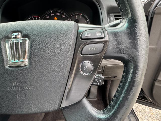 クラウン ２．５アスリート　ナビパッケージ　２５００ｃｃ　２０２ブラック　新品車高調　新品タイヤ　新品ＡＭＥシュタイナーＡＬＥＳＳオリジナルカラーホイール　スマートキーｘ２本　パワーシートＢｌｕｅｔｏｏｔｈオーディオ対応　バックカメラ（49枚目）