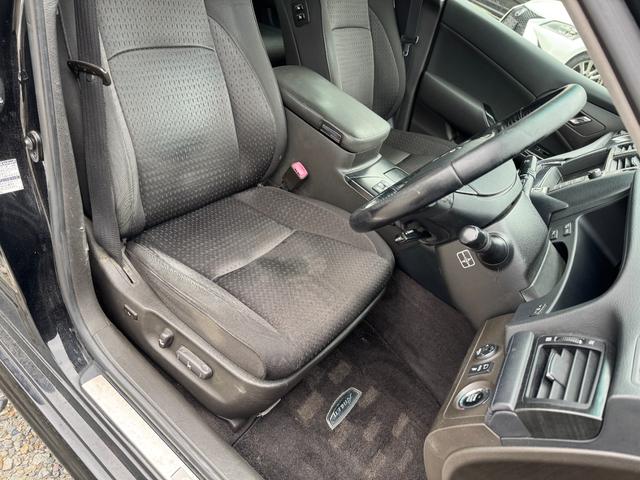 クラウン ２．５アスリート　ナビパッケージ　２５００ｃｃ　２０２ブラック　新品車高調　新品タイヤ　新品ＡＭＥシュタイナーＡＬＥＳＳオリジナルカラーホイール　スマートキーｘ２本　パワーシートＢｌｕｅｔｏｏｔｈオーディオ対応　バックカメラ（54枚目）