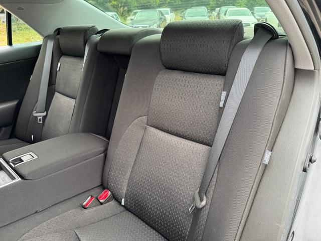 クラウン ２．５アスリート　ナビパッケージ　２５００ｃｃ　２０２ブラック　新品車高調　新品タイヤ　新品ＡＭＥシュタイナーＡＬＥＳＳオリジナルカラーホイール　スマートキーｘ２本　パワーシートＢｌｕｅｔｏｏｔｈオーディオ対応　バックカメラ（64枚目）