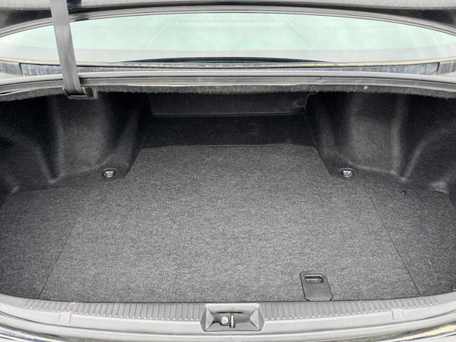 クラウン ２．５アスリート　ナビパッケージ　２５００ｃｃ　２０２ブラック　新品車高調　新品タイヤ　新品ＡＭＥシュタイナーＡＬＥＳＳオリジナルカラーホイール　スマートキーｘ２本　パワーシートＢｌｕｅｔｏｏｔｈオーディオ対応　バックカメラ（67枚目）